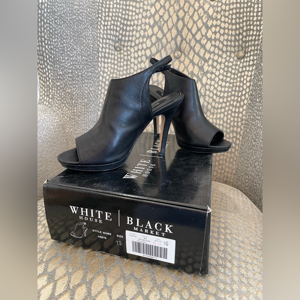 White House|Black CRETE Market Heels sz 7.5